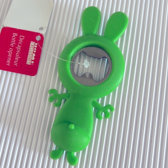 🆕 NEW Little Monster Bottle Opener (Green) - Picture 4 of 4